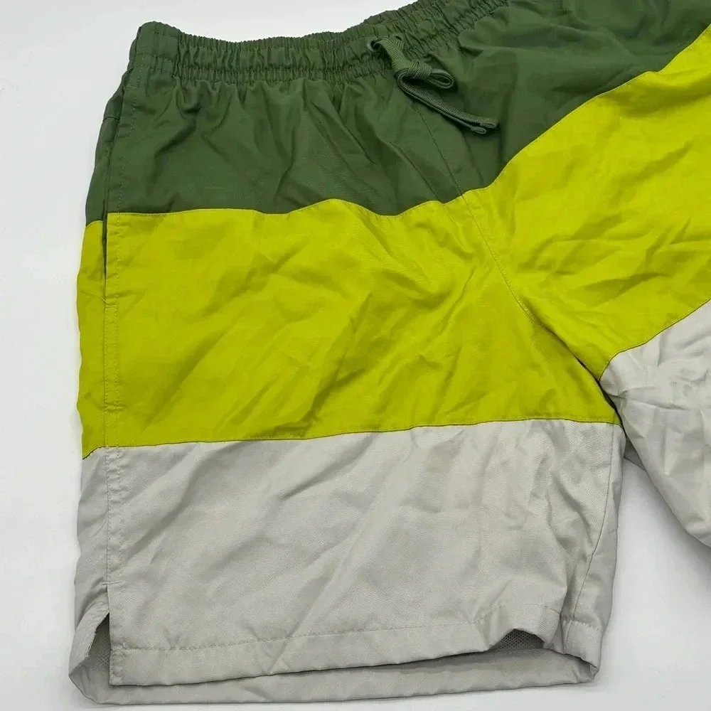 Nike CJ4486-326 Men's Sportswear City Edition Shorts Loose‎ Fit Green Size L